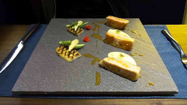 Wennce Naior 乃渥爾料理：【台北東區】忠孝捷運復興站❤Wennce Naior乃渥爾料理❤情侶約會用餐和三五好友聚會的好地方