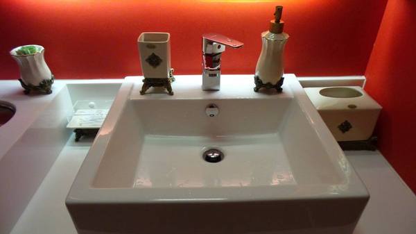 Wennce Naior 乃渥爾料理：【台北東區】忠孝捷運復興站❤Wennce Naior乃渥爾料理❤情侶約會用餐和三五好友聚會的好地方