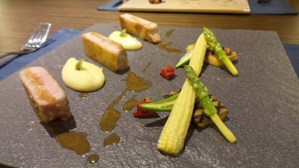 Wennce Naior 乃渥爾料理：【台北東區】忠孝捷運復興站❤Wennce Naior乃渥爾料理❤情侶約會用餐和三五好友聚會的好地方