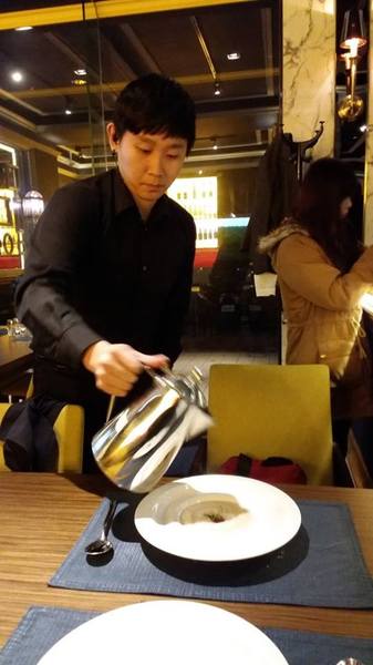 Wennce Naior 乃渥爾料理：【台北東區】忠孝捷運復興站❤Wennce Naior乃渥爾料理❤情侶約會用餐和三五好友聚會的好地方