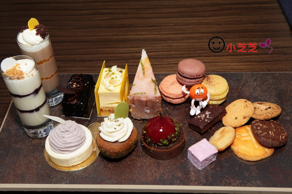 甜點吃到飽乃渥爾