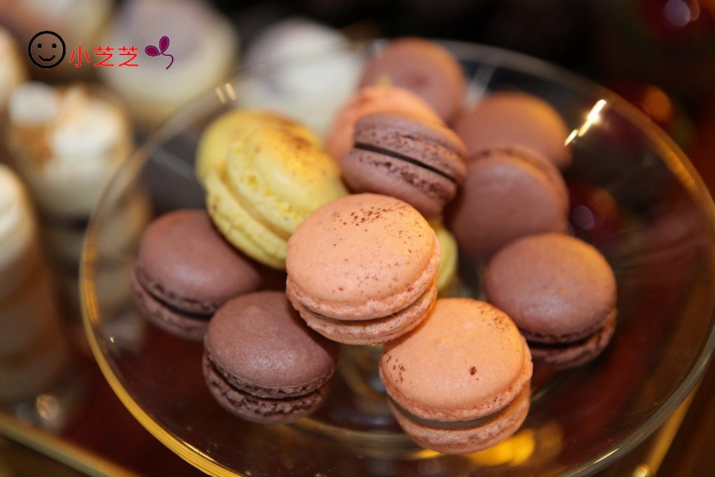 甜點吃到飽乃渥爾