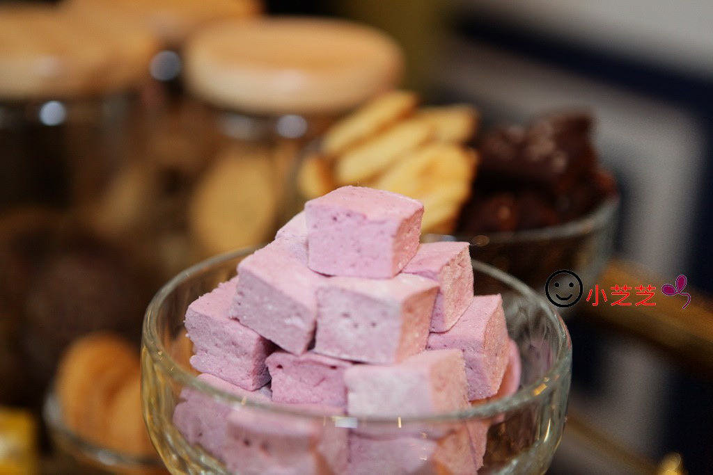 甜點吃到飽乃渥爾