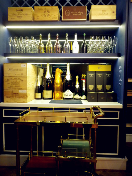 Wennce Naior 乃渥爾料理:【台北市大安區。西式餐廳】Wennce Naior 乃渥爾料理 東區忠孝復興捷運站 料理無國界 在西餐界異軍突起 不來你就low了