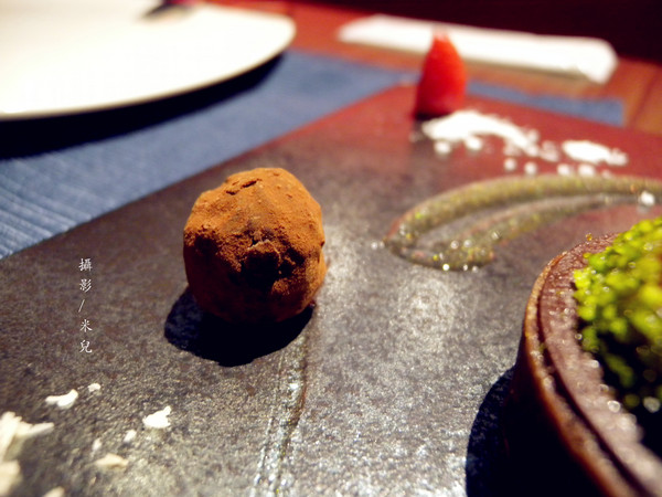 Wennce Naior 乃渥爾料理:【台北市大安區。西式餐廳】Wennce Naior 乃渥爾料理 東區忠孝復興捷運站 料理無國界 在西餐界異軍突起 不來你就low了