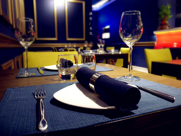 Wennce Naior 乃渥爾料理:【台北市大安區。西式餐廳】Wennce Naior 乃渥爾料理 東區忠孝復興捷運站 料理無國界 在西餐界異軍突起 不來你就low了