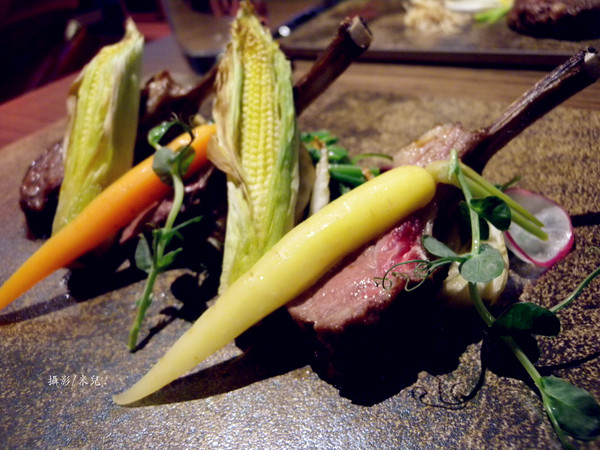 Wennce Naior 乃渥爾料理:【台北市大安區。西式餐廳】Wennce Naior 乃渥爾料理 東區忠孝復興捷運站 料理無國界 在西餐界異軍突起 不來你就low了