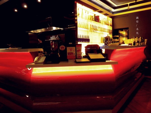 Wennce Naior 乃渥爾料理:【台北市大安區。西式餐廳】Wennce Naior 乃渥爾料理 東區忠孝復興捷運站 料理無國界 在西餐界異軍突起 不來你就low了