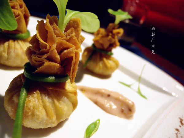 Wennce Naior 乃渥爾料理:【台北市大安區。西式餐廳】Wennce Naior 乃渥爾料理 東區忠孝復興捷運站 料理無國界 在西餐界異軍突起 不來你就low了