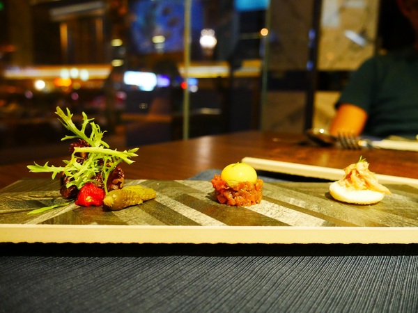 Wennce Naior 乃渥爾料理:【Wennce Naior 乃渥爾料理】捷運忠孝復興站1號出口 美味精緻創意料理