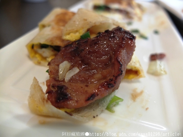 50.5早餐食堂:【美食特搜。屏東市】50-5早餐食堂。私房醬燒蛋餅 美式巧巴達拼盤 百元內平價美味 門牌號碼即店名的屏東人氣早餐店