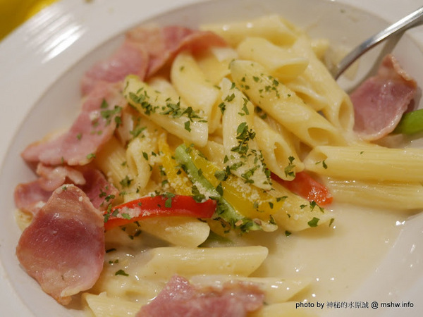喵匠義式麵坊-清水店:【食記】台中喵匠義式麵坊-清水店@清水 : 貓奴應該會喜歡? 療癒系平價美味!清水也有夠水準的義式料理