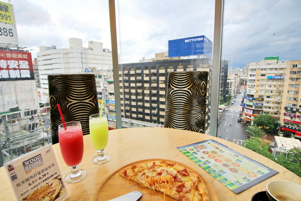 WOODSTONE PIZZA，美薯燻雞培根白披薩，美國馬鈴薯絲，美國冷凍薯片，台北東區比薩吃到飽餐廳，，