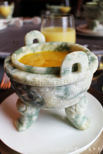 台北四七名人宴:微風信義『台北四七名人宴』101煙火絕佳視野/廚界教父