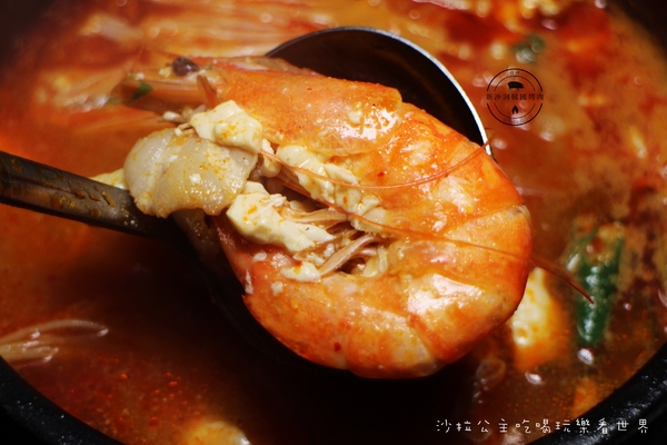 新沙洞韓國烤肉：台北東區新開幕『新沙洞韓國烤肉』6種小菜吃到飽/捷運國父紀念館站