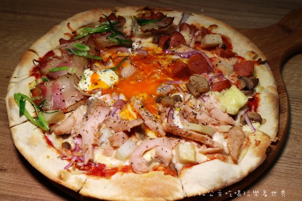 愛披薩 ipizza：士林前港美食『愛披薩 ipizza』手工批薩現點現作CP值高/近英業達