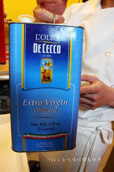 愛披薩 ipizza：士林前港美食『愛披薩 ipizza』手工批薩現點現作CP值高/近英業達