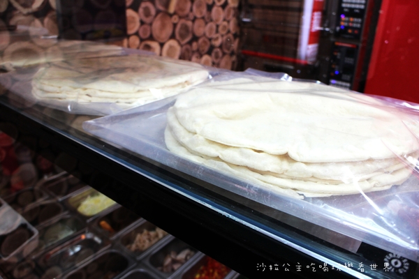 愛披薩 ipizza：士林前港美食『愛披薩 ipizza』手工批薩現點現作CP值高/近英業達