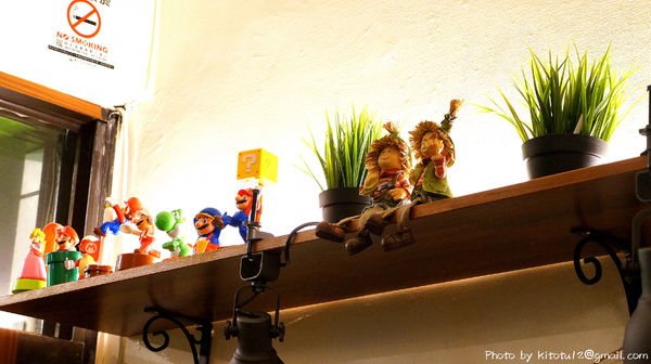 喜樂果汁吧:【台中北區】喜樂果汁吧 冬天來杯熱法芙娜香蕉可可 幸福溫暖的時刻