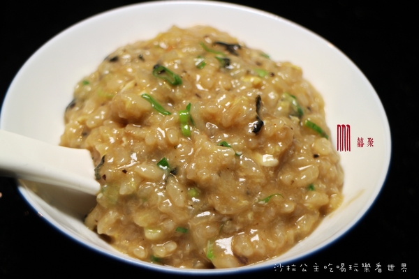 囍聚精緻鍋物：東區火鍋『囍聚精緻鍋物』捷運國父紀念館站/近華視