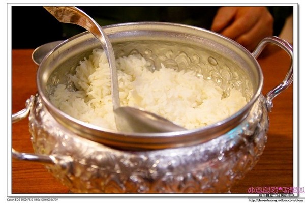 泰蘸泰式料理：【美食♥台北】☼ 泰蘸泰式料理☼ 中價位的泰式料理,朋友聚餐的好去處 ♥♥