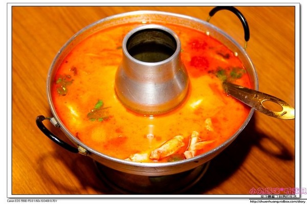 泰蘸泰式料理：【美食♥台北】☼ 泰蘸泰式料理☼ 中價位的泰式料理,朋友聚餐的好去處 ♥♥