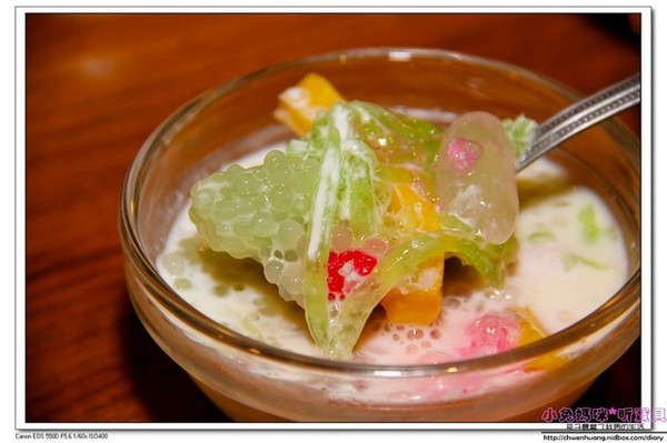 泰蘸泰式料理：【美食♥台北】☼ 泰蘸泰式料理☼ 中價位的泰式料理,朋友聚餐的好去處 ♥♥