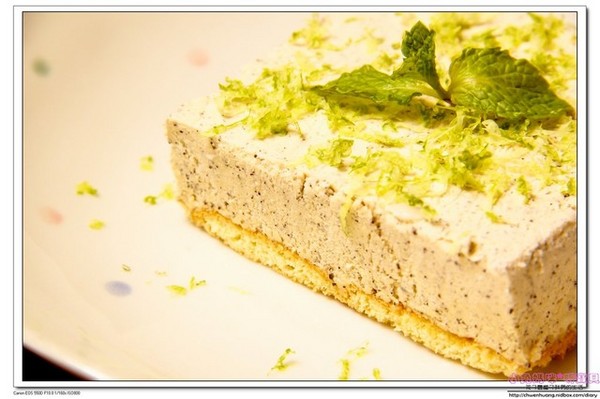 BLAnC 布朗客:【美食♥松山】☼ BLAnC☼松菸下午茶/煙燻鴨胸燉飯/鐵鍋鬆餅/檸檬提拉米蘇/奶香伯爵茶讓人驚豔的美味♥♥