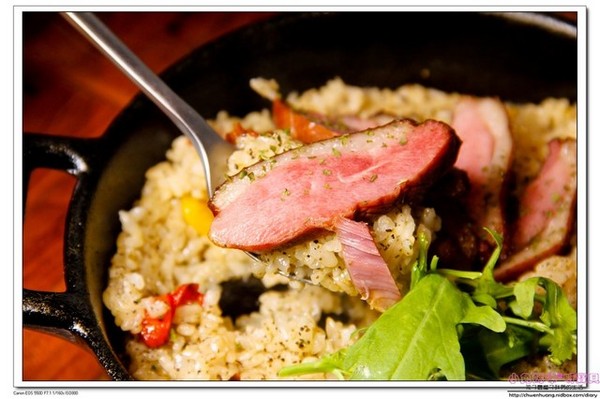 BLAnC 布朗客:【美食♥松山】☼ BLAnC☼松菸下午茶/煙燻鴨胸燉飯/鐵鍋鬆餅/檸檬提拉米蘇/奶香伯爵茶讓人驚豔的美味♥♥