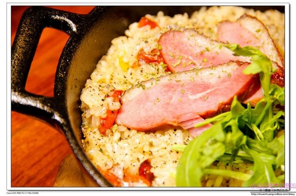 BLAnC 布朗客:【美食♥松山】☼ BLAnC☼松菸下午茶/煙燻鴨胸燉飯/鐵鍋鬆餅/檸檬提拉米蘇/奶香伯爵茶讓人驚豔的美味♥♥