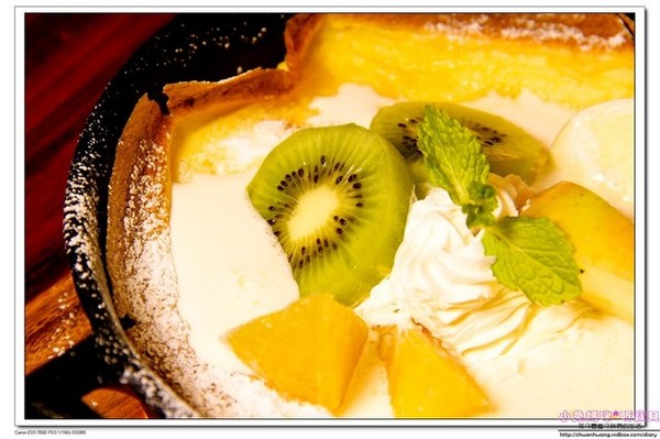 BLAnC 布朗客:【美食♥松山】☼ BLAnC☼松菸下午茶/煙燻鴨胸燉飯/鐵鍋鬆餅/檸檬提拉米蘇/奶香伯爵茶讓人驚豔的美味♥♥