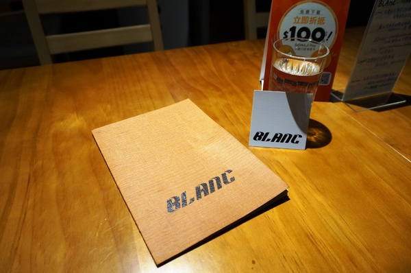 BLAnC：[市府] BLAnC：漢堡排早午餐&甜點-蘋果派