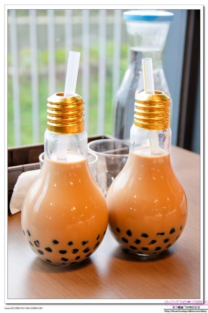 奇麗灣珍奶文化館:【美食♥宜蘭】☼ 奇麗灣珍珠奶茶文化館 ☼燈泡珍珠奶茶+綠建築,一起與世界接軌 ♥♥