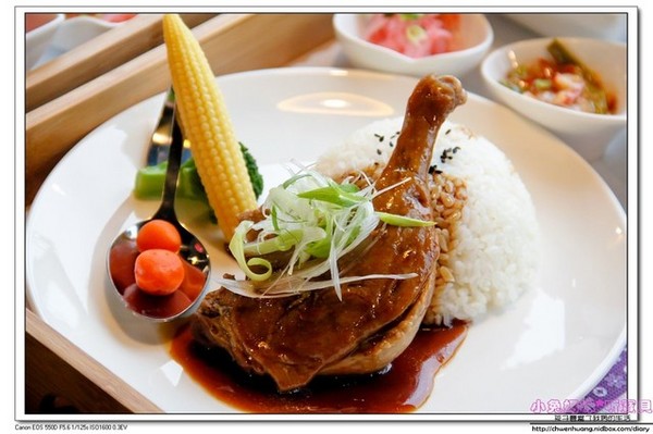 奇麗灣珍奶文化館:【美食♥宜蘭】☼ 奇麗灣珍珠奶茶文化館 ☼燈泡珍珠奶茶+綠建築,一起與世界接軌 ♥♥