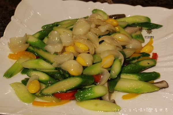 吳阿金海鮮餐廳:彷彿古堡般的夢幻『吳阿金海鮮店』捷運松江南京站/近星聚點