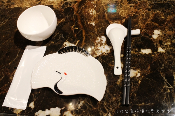 吳阿金海鮮餐廳:彷彿古堡般的夢幻『吳阿金海鮮店』捷運松江南京站/近星聚點