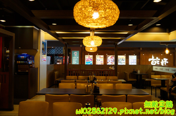 福勝亭(台南家樂福安平店):【台南-安平區】開運豬排x連鎖日式...白飯.高麗菜絲.味噌湯無限續加~《福勝亭(安平家樂福)》