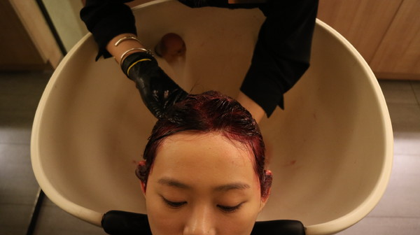 Moon Hair Studio：【美髮】台北東區超優染/護/燙髮Moon Hair Studio@忠孝敦化站