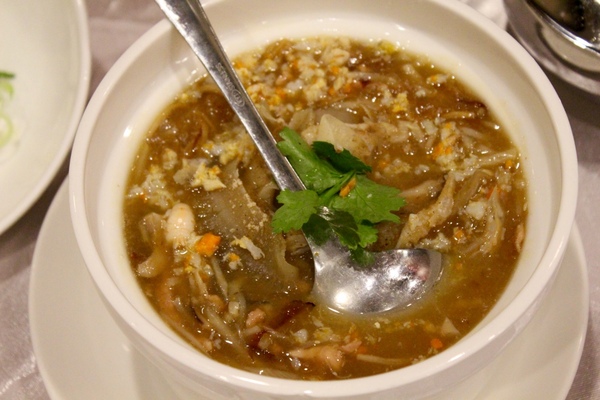 錦霞樓：[台南]60年老字號 府城道地古早味 老店新意 錦霞樓