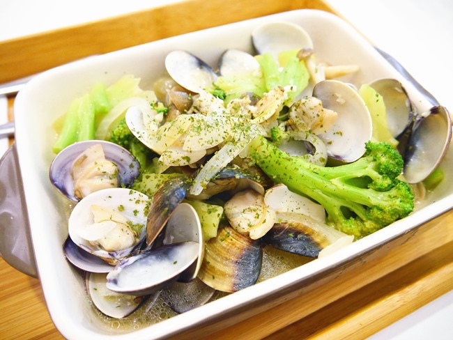 │台北。內湖│Chuck Land恰克園親子咖啡。戶外庭院戲砂+室內獨立遊戲包廂 捷運文德站