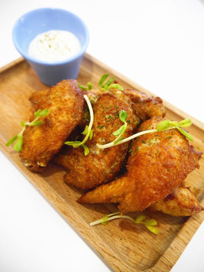 │台北。內湖│Chuck Land恰克園親子咖啡。戶外庭院戲砂+室內獨立遊戲包廂 捷運文德站