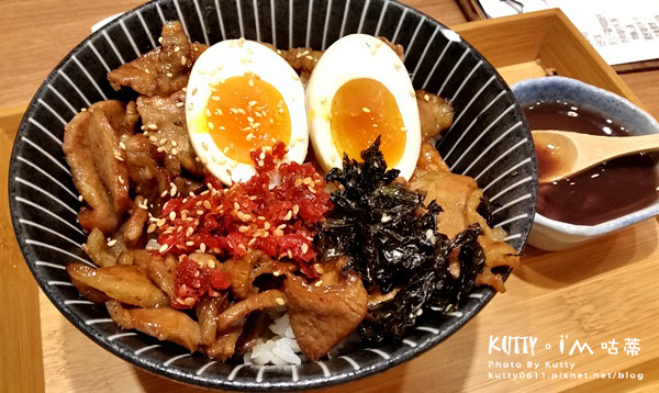 2016-9-25地表最強丼飯 (27).jpg