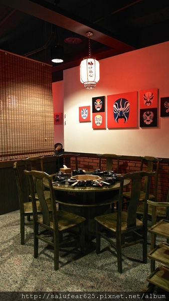 後少女時代 圃川燒雞公・四川麻辣鍋