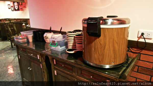 後少女時代 圃川燒雞公・四川麻辣鍋