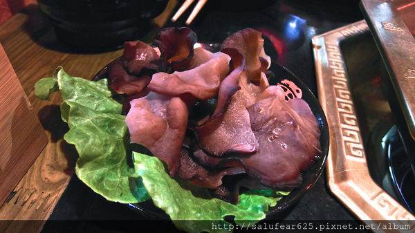 後少女時代 圃川燒雞公・四川麻辣鍋