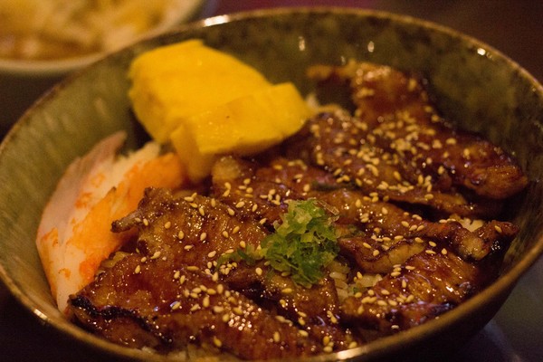 川頁日本料理：[台南]平價日式料理 川頁日式料理居酒屋