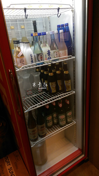 黑平居酒屋:【高雄/食﹡左營】大口喝酒大口吃肉.超澎湃新鮮海產.黑平居酒屋