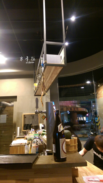 黑平居酒屋:【高雄/食﹡左營】大口喝酒大口吃肉.超澎湃新鮮海產.黑平居酒屋