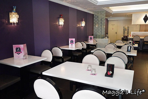 Hs Cafe 高跟鞋公主：台北美食。捷運忠孝敦化【Hs Cafe高跟鞋公主】主題餐廳◆東區下午茶。甜點。鬆餅。義大利麵。燉飯