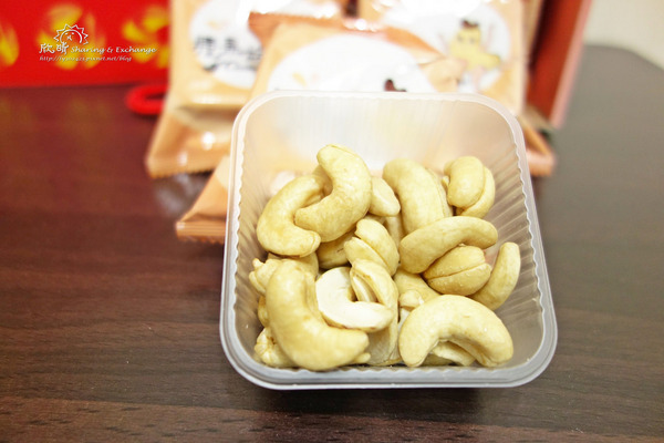 蝦叔叔：【宅配團購】蝦叔叔、腰果妹+一整隻蝦子真空油炸、酥酥脆脆攜帶方便的好零食